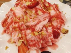 草莓绵绵冰-捷信牛奶甜品世家(学府店)