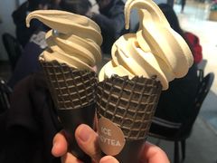 茶王冰激凌-喜茶(上海兴业太古汇店)
