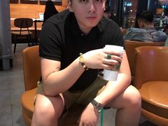 -星巴克(潍坊泰华广场店)