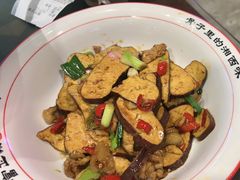 -富正毅三下锅·湘西韵味(天门山索道店)
