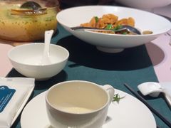 -荷栖小院·品质江西菜(红谷滩店)