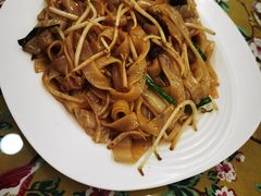 干炒牛河-芳姨广东砂锅粥(张庄路店)