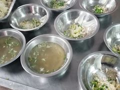 -王氏烧麦大骨汤水饺