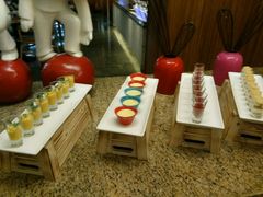 -华邑酒店·鲜艳全日自助餐厅