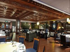 -八府香鸭·啫啫煲(华山路店)