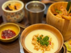 -银米·云南传统过桥米线(双廊黑金冠店)
