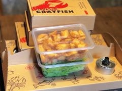 -尚贰小龙虾(龙富小区店)