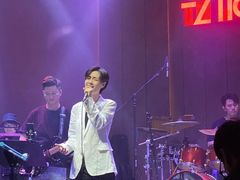 -TZ House音乐现场(来福士中心店)