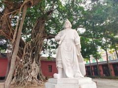 -闽粤南澳总镇府