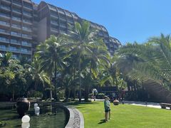 -三亚湾海居铂尔曼度假酒店