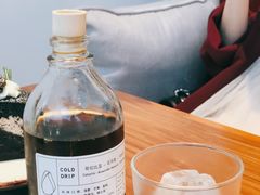 -Line 咖啡(石厦花园店)