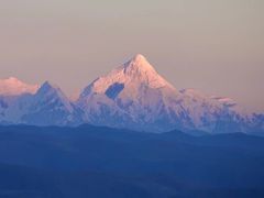 -贡嘎雪山