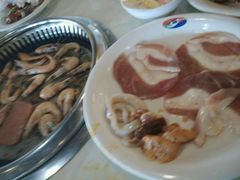 -北京汉丽轩海鲜烤肉自助火锅一体(中百店)