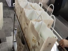 -喜茶(上海兴业太古汇店)