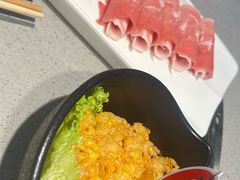 -海底捞火锅(新松江路生日主题店)