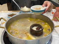 -朴小妹人参鸡汤火锅(长白山万达店)