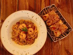 鲜虾蒜辣意面-小食院简餐厅