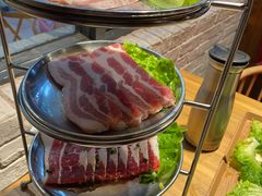 -青瓦炭韩潮烤肉(花园道店)