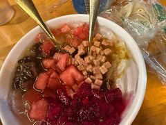 -大众跷脚牛肉馆·非遗传承单位(峨眉山店)