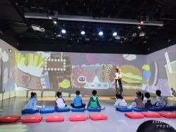 -小鸡哆哆故事屋·儿童乐园(嘉里城店)