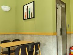 -德克士(绿地店)