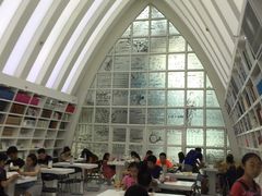 -钟书阁(松江泰晤士小镇店)