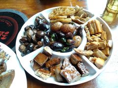 -老鼎万春卤菜(鹭湖宫8区店)