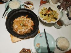 -江城小馆陕南妈妈菜·全球旅行餐厅(钟楼店)