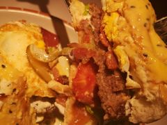 瀑布芝士牛肉汉堡-阿妮叶李(光谷世界城店)