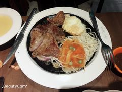 -豪客来牛排(空港华联店)