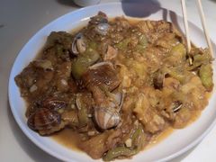 茄子炖蚬子-日丰园海肠水饺·老字号大连海鲜(银泰城店)