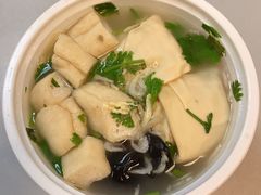 油豆腐百叶包粉丝汤-小杨生煎(湟普汇店)