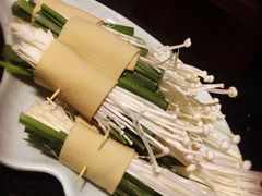 千张卷时蔬-猪啊牛呀羊啊铜盘烤肉(正大广场店)