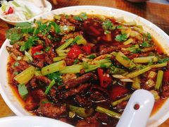 -杨三娘跷脚牛肉(羊子山西路店)