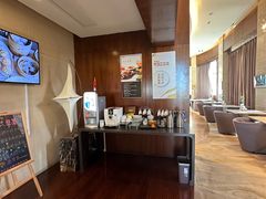 -青岛中心假日酒店·蓝天行政酒廊