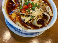 -炉小二铜锅牛蛙•川湘菜(三里屯店)