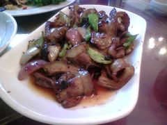 回锅肉-民俗百家姓饭店(纺织城正街店)