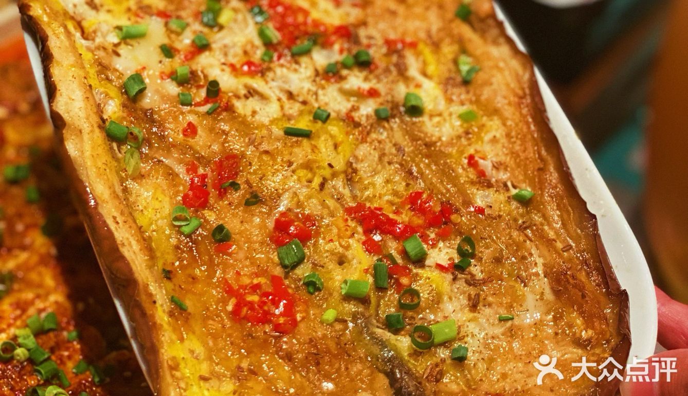 氛围感十足的精酿烧烤店｜喝酒撸串尽享快意人生