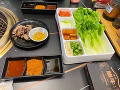 -極屋鮨牛 · 烧肉酒场(时代C馆店)