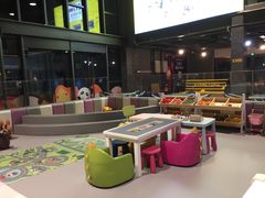 -萨卡屋亲子乐园·餐厅(龙山万物工场店)