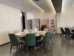 -何适山庄 ·可团建(水长城P2停车场店)