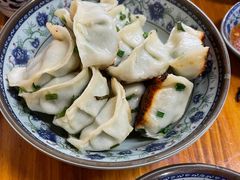 -无名氏宵夜小摊(祝家三姐妹馄饨店)
