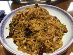 -95号酱骨·一块豆腐(展春园西路店)
