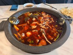 -安吉美渝石锅鱼(芜园西路店)