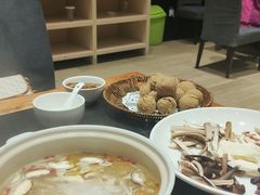 -黔蘑菇四季餐厅(观山湖店)