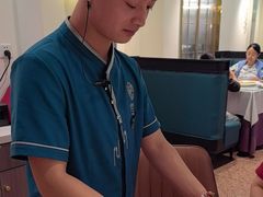 -老广酒楼(樱花店)