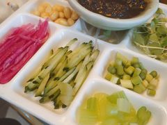 老北京炸酱面-京味斋·北京烤鸭(北京南站洋桥店)