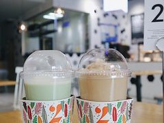 冰椰汁抹茶加奶-HELLO 27 意面·沙拉·帕尼尼