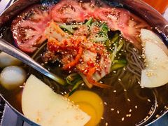 -马路牙子烧烤音乐酒馆(望京店)