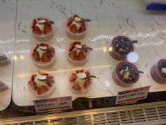 -缇纳甜妮·西餐·甜点(商字店)